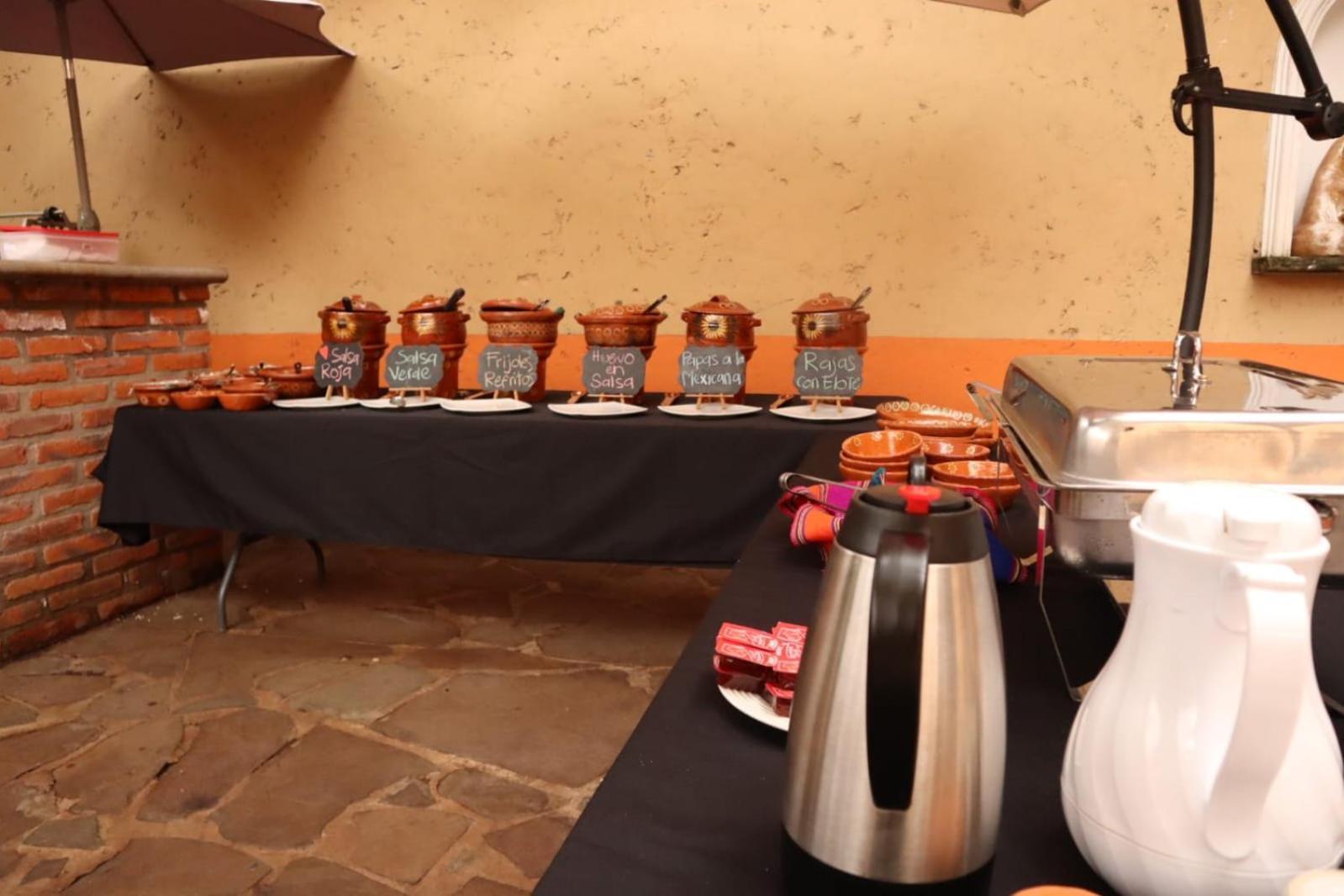 Hotel Boutique Sol Y Luna Spa Ajijic Ngoại thất bức ảnh