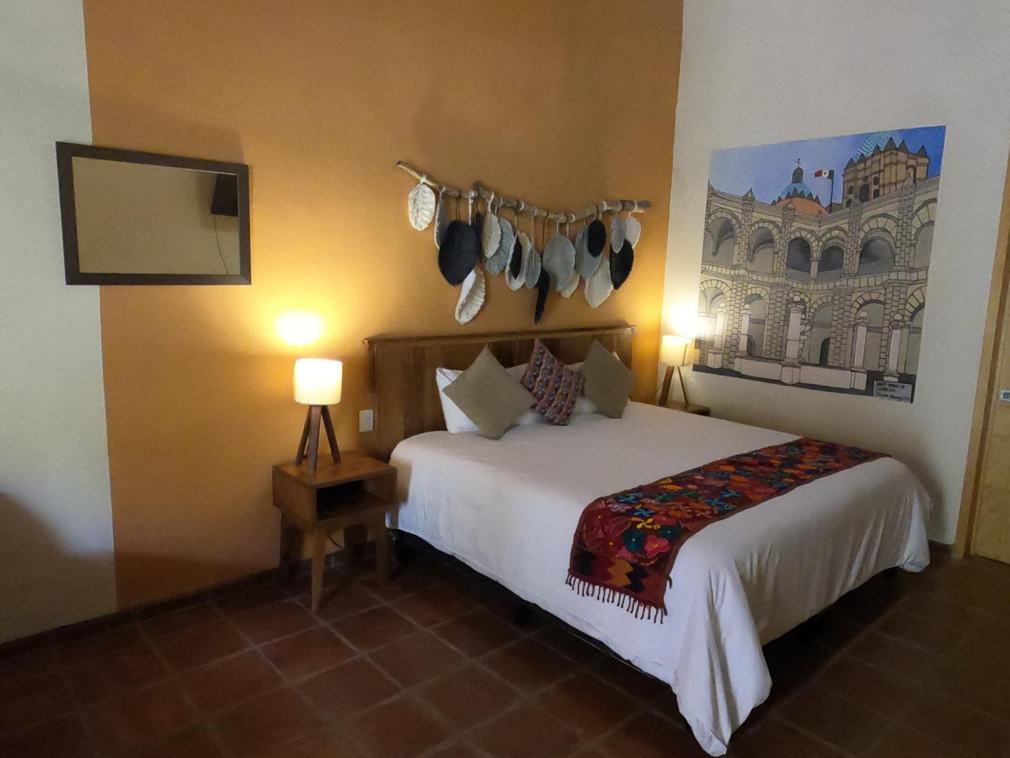 Hotel Boutique Sol Y Luna Spa Ajijic Ngoại thất bức ảnh